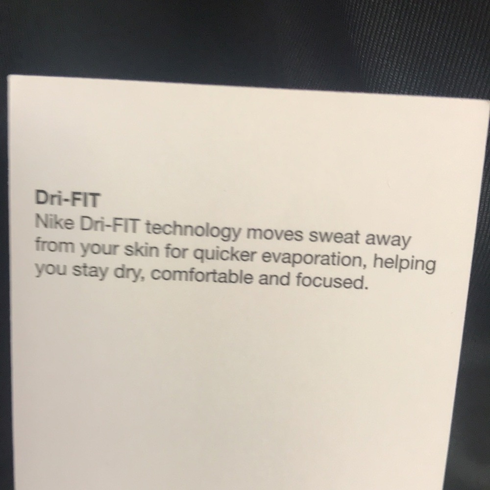 Nike Athletic/Athleisure/Swim L/S Tee, NWT! - Picture 6 of 8